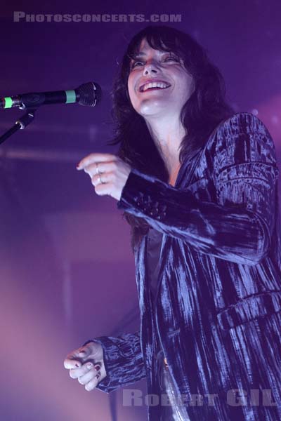 SHARON VAN ETTEN - 2019-04-01 - PARIS - La Maroquinerie - 